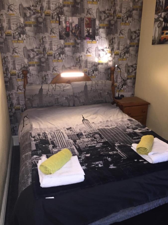 Bradleys 2* Blackpool